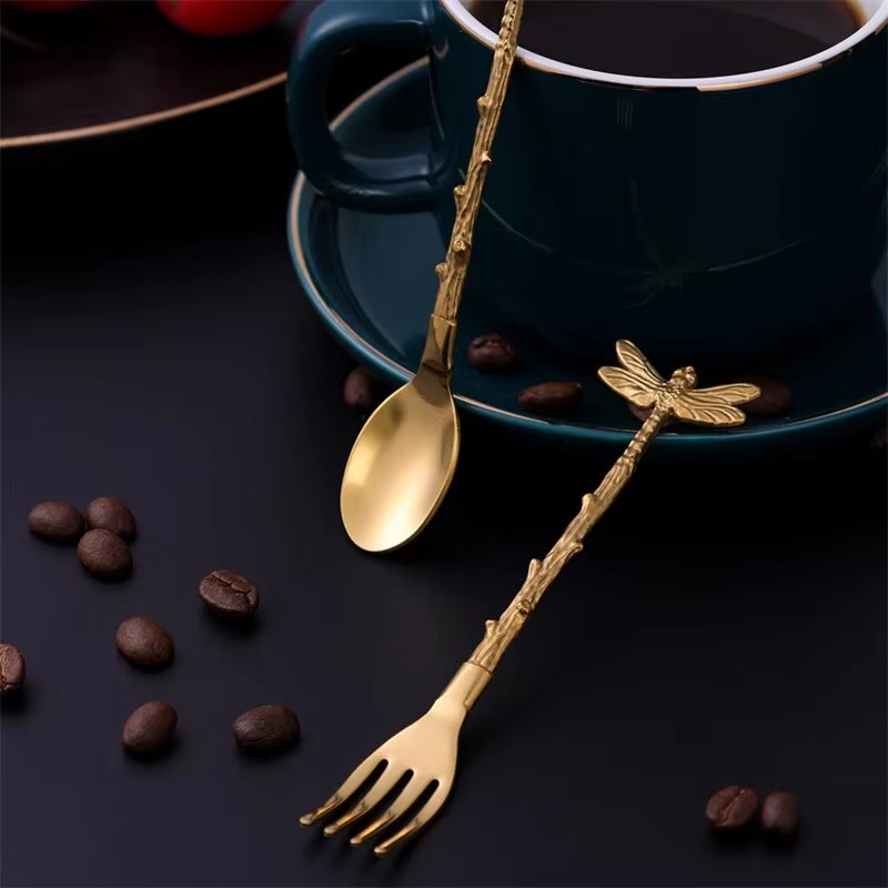 New Vintage Multiple Patterns  - Vintage Collectible Spoons 评论和价格
