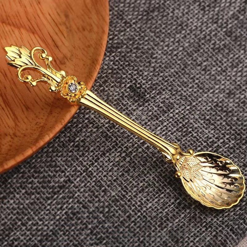New Vintage Multiple Patterns  - Vintage Collectible Spoons 评论和价格