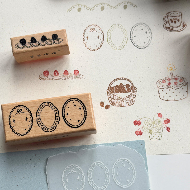 Vintage Rabbit Strawberry Lace - Vintage Collectible Stamps 评论和价格